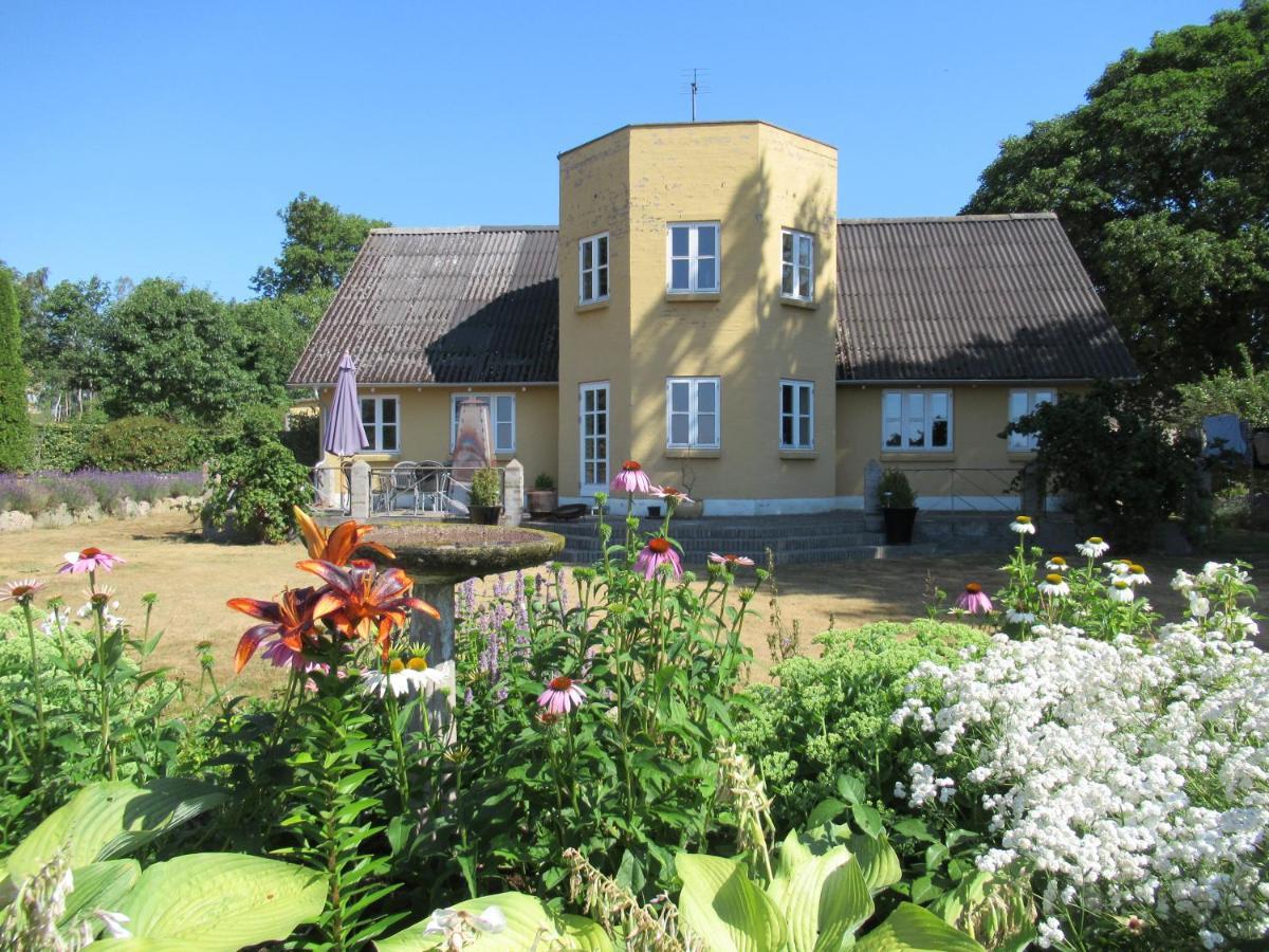 Hotel Okker Gokker Garden à Allingåbro Extérieur photo